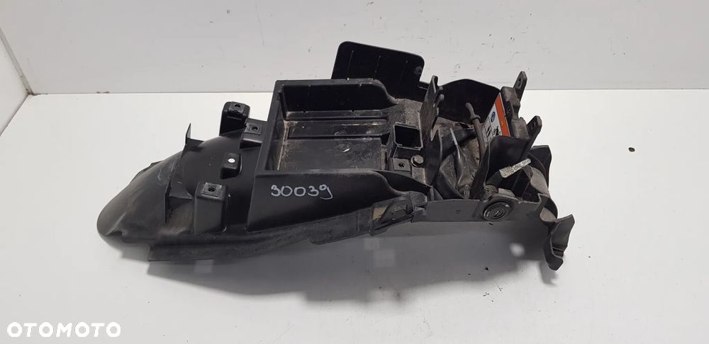 Honda CBF 125 JC40 08-14 Chlapacz Błotnik Nadkole - 1