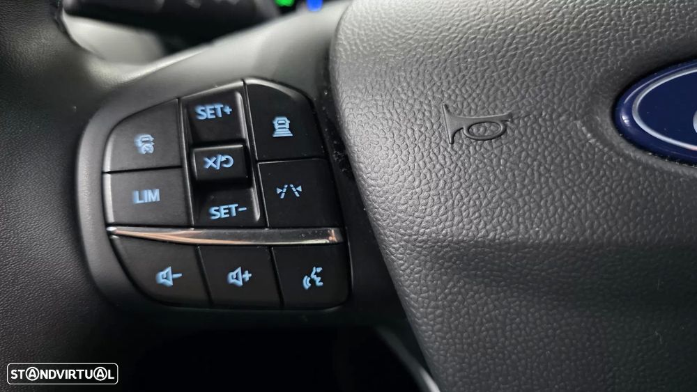 Ford Tourneo Courier 1.0 EcoBoost Titanium DCT - 12