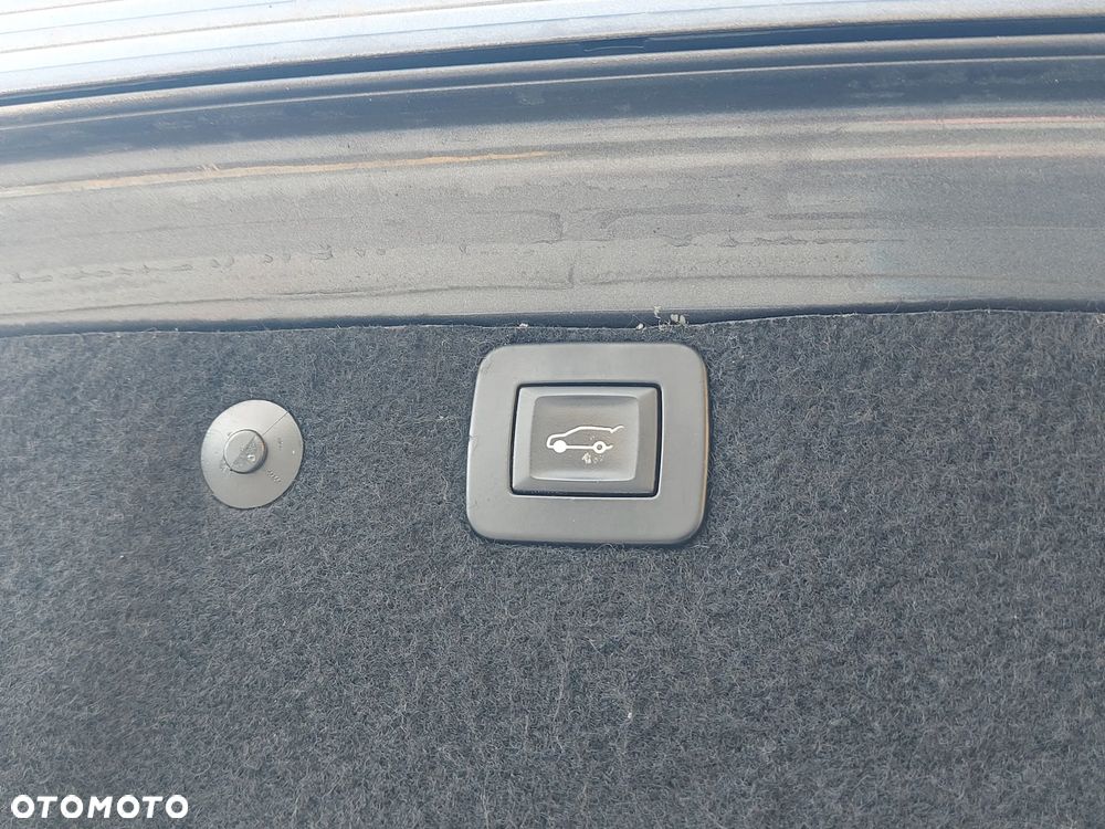 Opel Insignia - 19