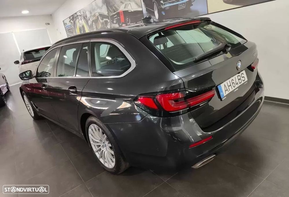 BMW 520 e Line Luxury - 19