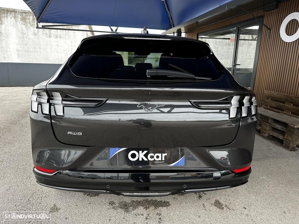 Ford Mustang Mach-E 75.7 kWh Premium AWD - 16