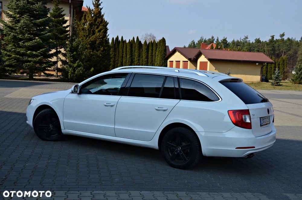 Skoda Superb 2.0 TDI Comfort - 20