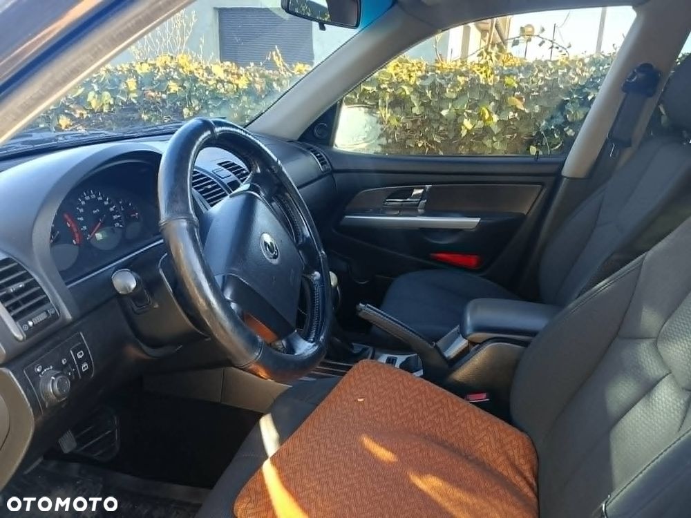 SsangYong/KGM Rexton - 7