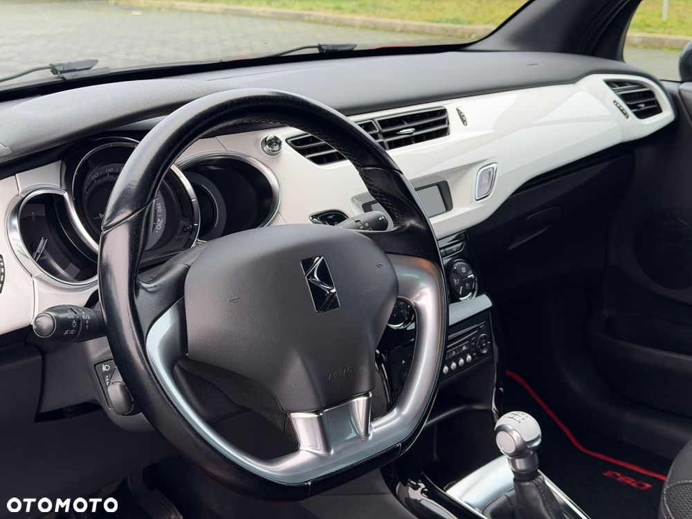 DS Automobiles DS 3 - 7