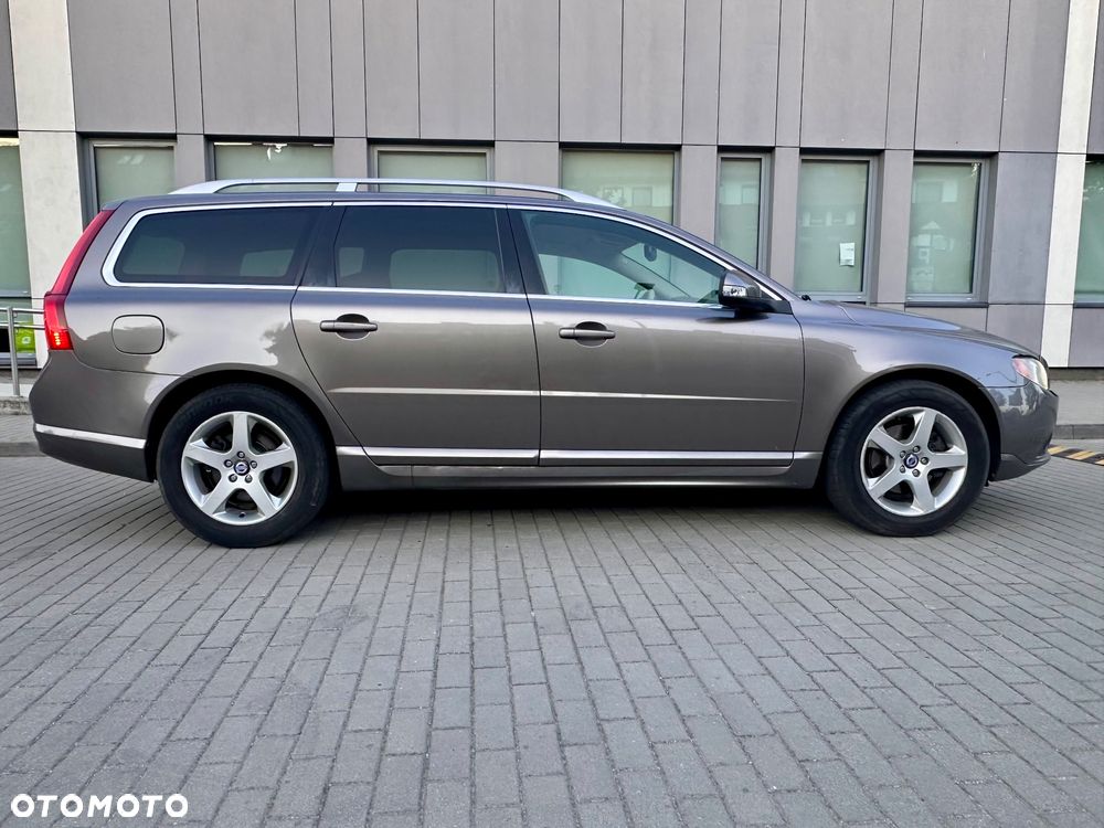 Volvo V70 2.0D Summum - 5