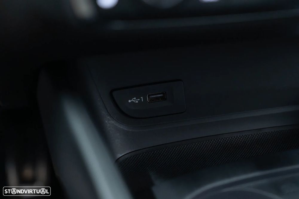 Audi RS3 Sportback S tronic - 38