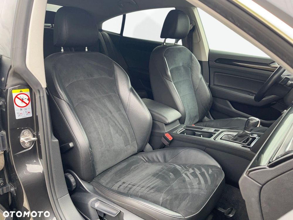 Volkswagen Arteon 2.0 TDI SCR Elegance DSG - 26