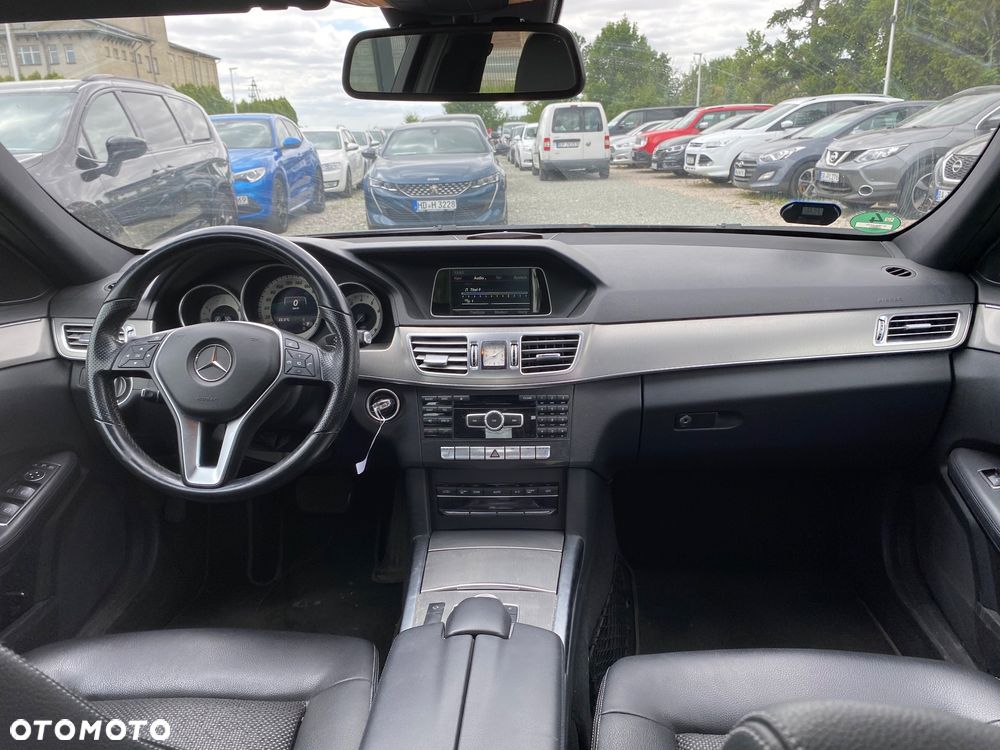 Mercedes-Benz Klasa E 200 7G-TRONIC Avantgarde - 30
