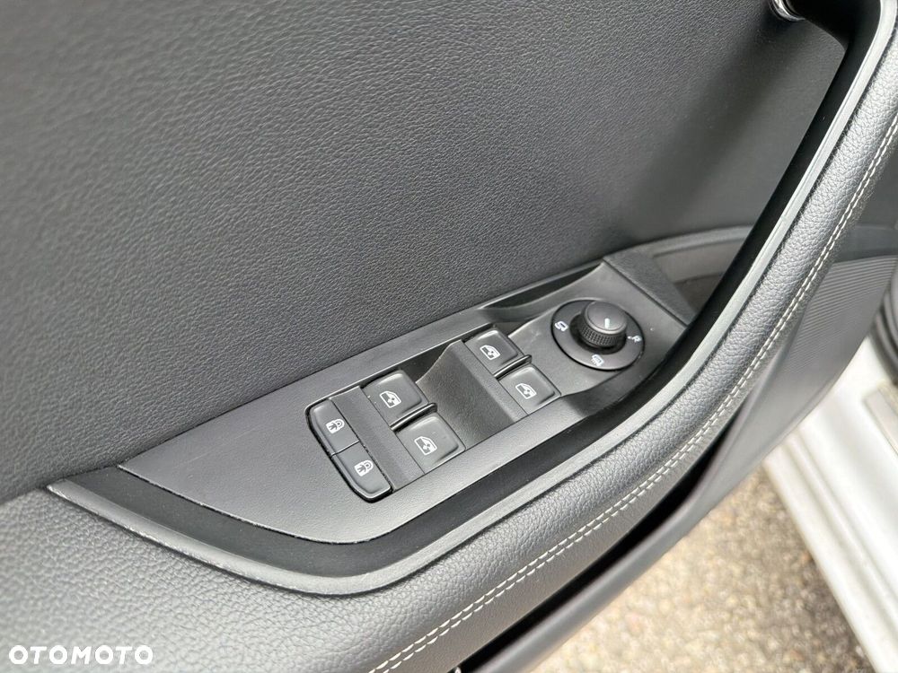 Skoda Superb 2.0 TSI Style DSG - 20