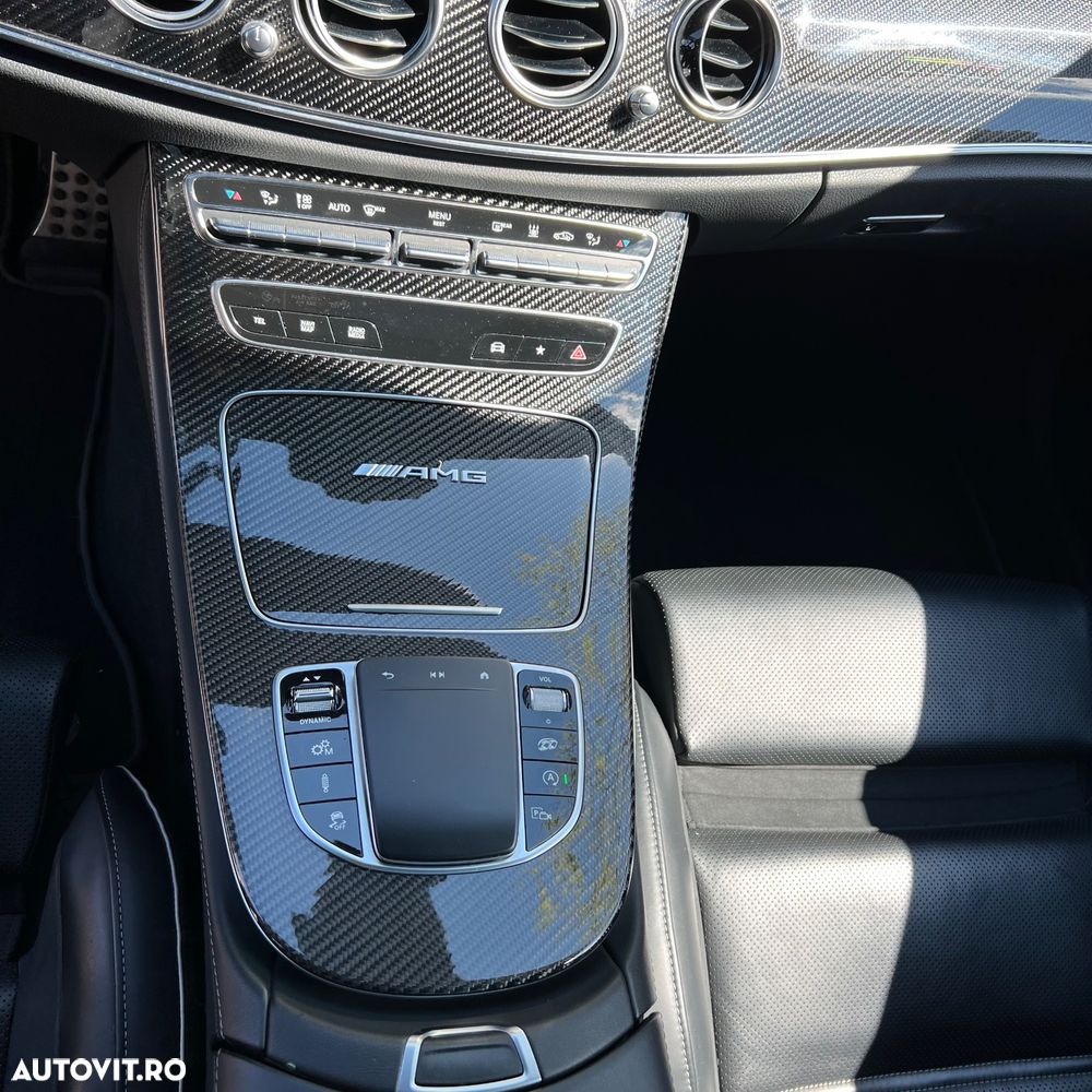 MERCEDES-BENZ E-Class 2022 — imagine 6