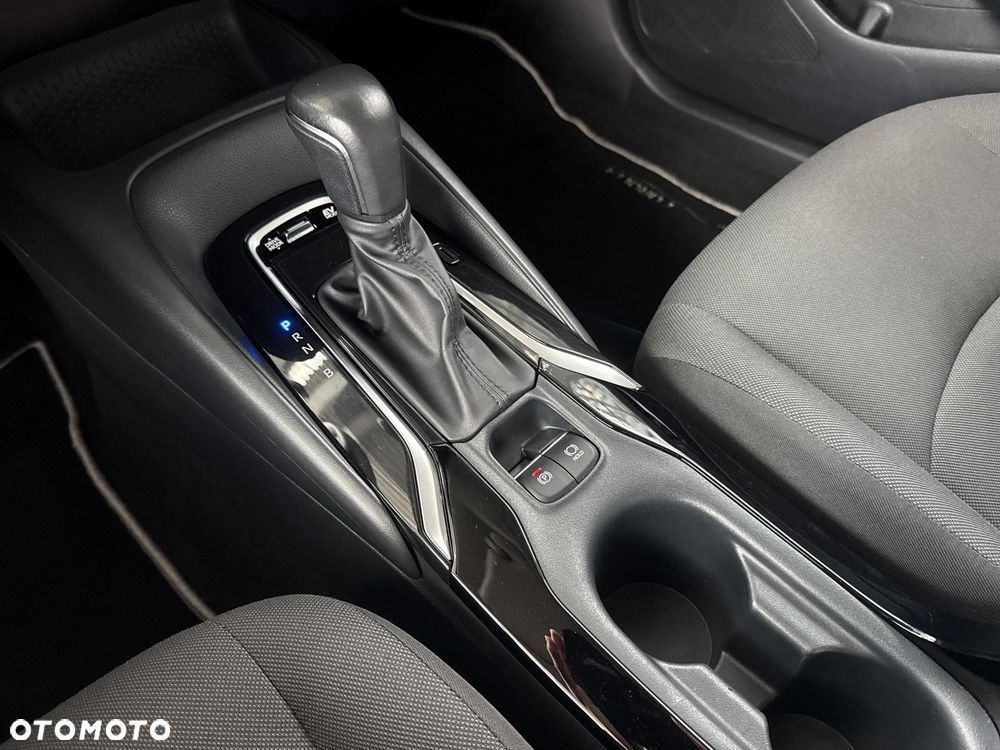 Toyota Corolla 1.8 Hybrid Comfort - 26