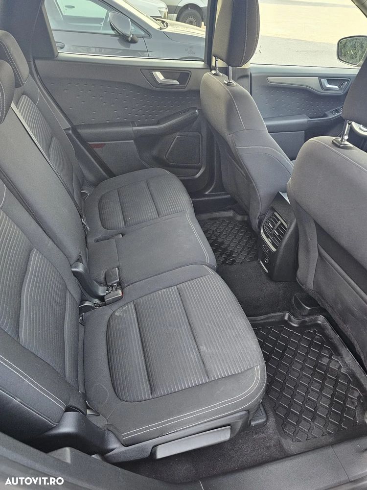 Ford Kuga 2.0 EcoBlue A8 AWD Titanium - 4