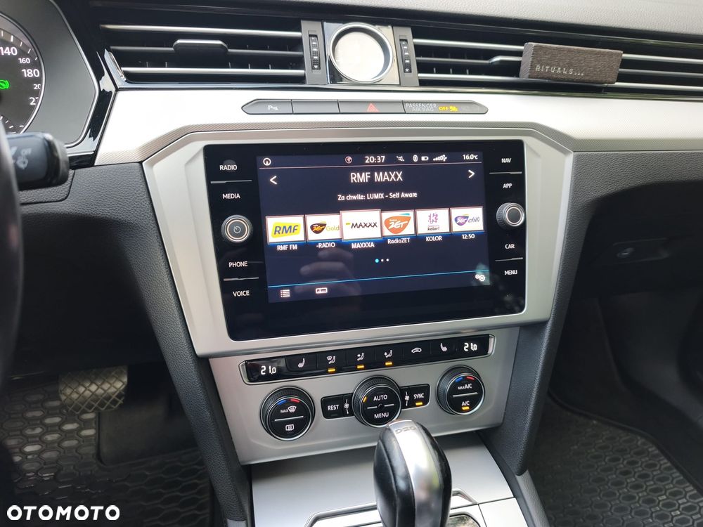 Volkswagen Passat 2.0 TDI BMT SCR Comfortline DSG7 - 23
