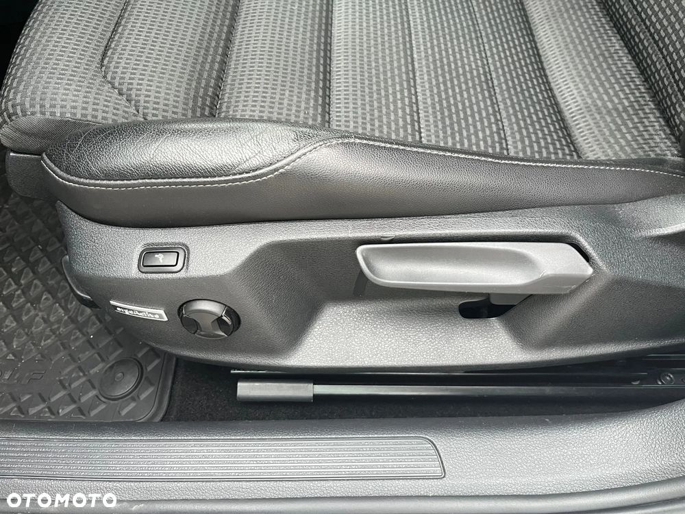 Volkswagen Golf 1.4 TSI BlueMotion Technology DSG Comfortline - 10