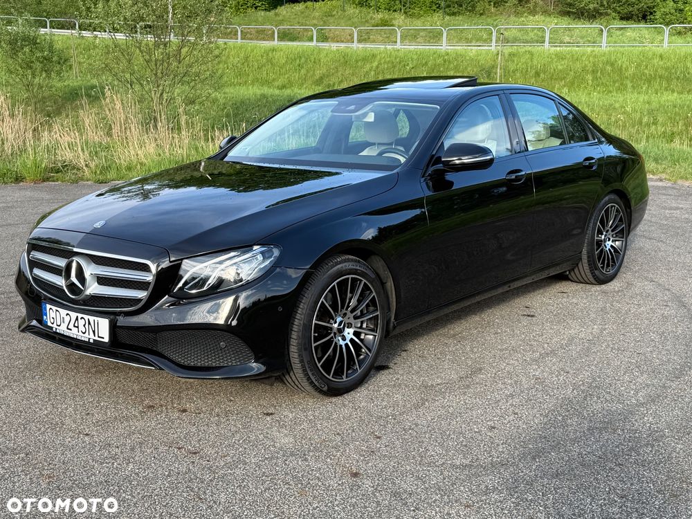 Mercedes-Benz Klasa E 200 CGI BlueEFFICIENCY Automatik Avantgarde - 6