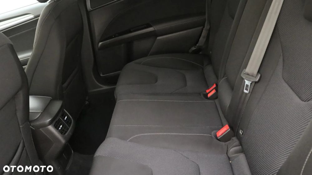 Ford Mondeo 2.0 TDCi Titanium PowerShift - 20