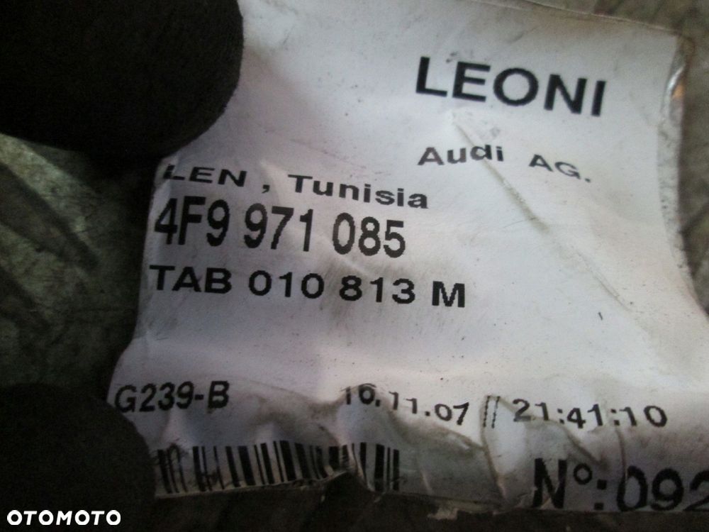 WIĄZKA INSTALACJA CZUJNIKÓW PARKOWANIA PDC TYŁ AUDI A6 C6 04- 4F9971085 - 3