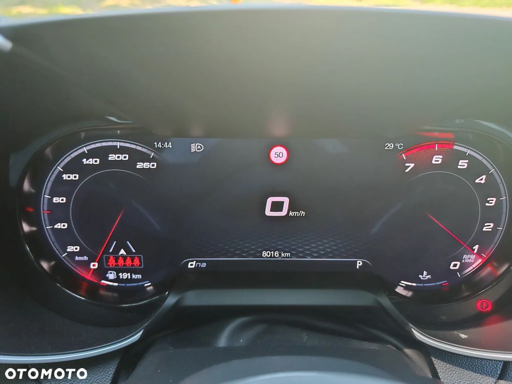 Alfa Romeo Giulia 2.0 Turbo Tributo Italiano Q4 - 19