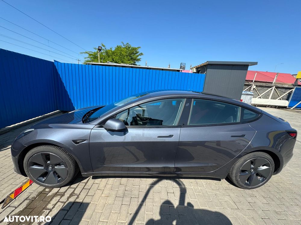 Tesla Model 3 Standard - 4