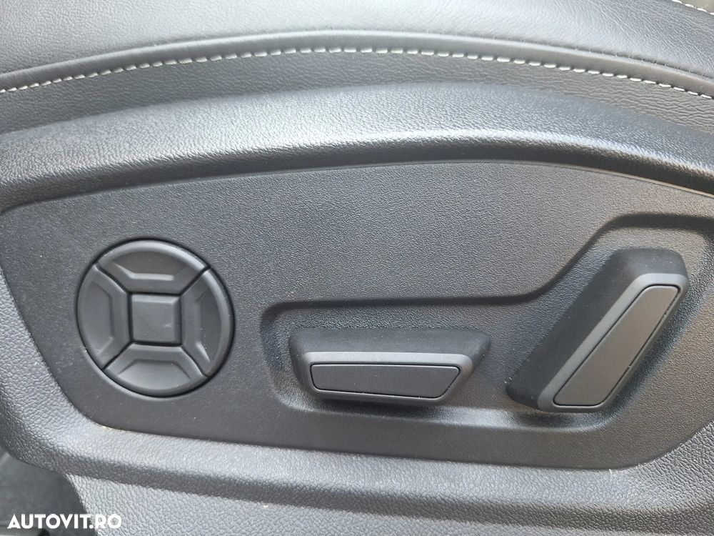 Audi Q7 50 TDI quattro Tiptronic S line - 8