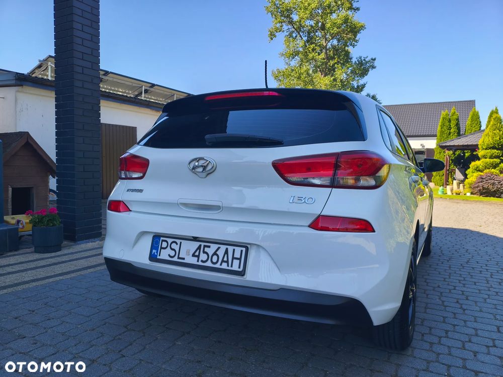 Hyundai i30 1.4 Classic - 4