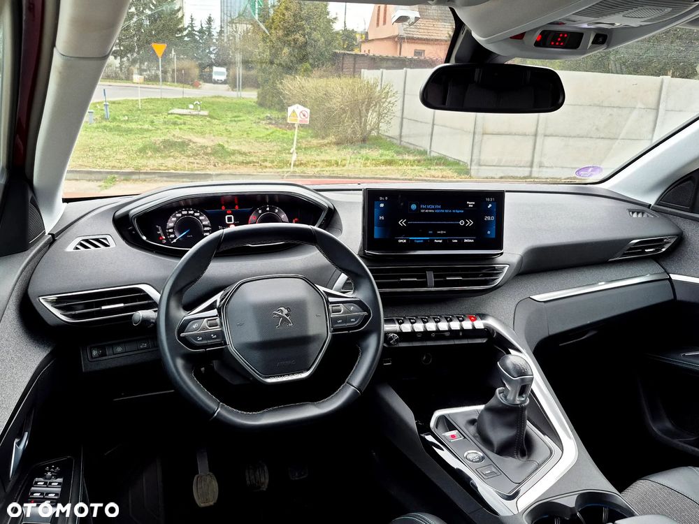 Peugeot 5008 - 9
