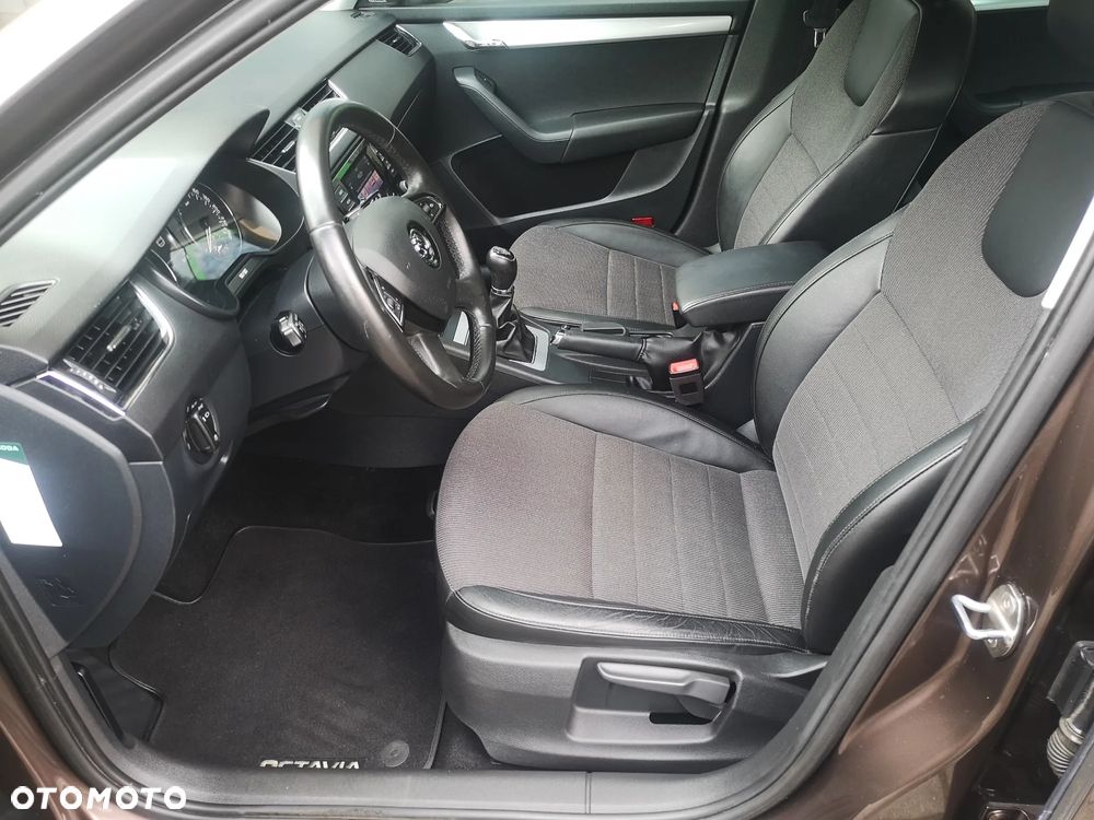 Skoda Octavia 1.2 TSI Elegance - 21