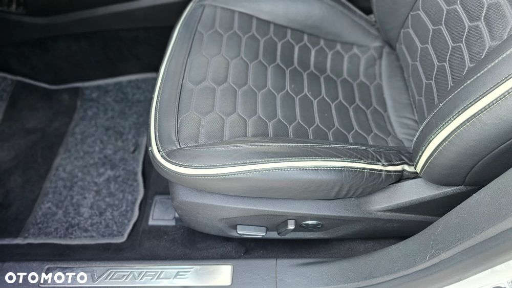 Ford Mondeo Vignale 2.0 Hybrid - 18