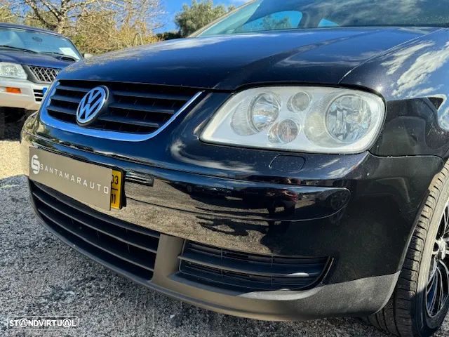 VW Touran 2.0 TDI Highline - 14