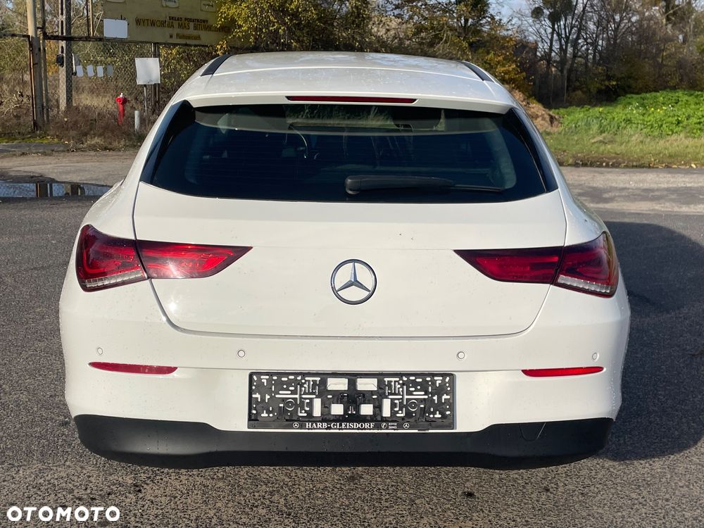 Mercedes-Benz CLA 180 d Shooting Brake 8G-DCT - 5