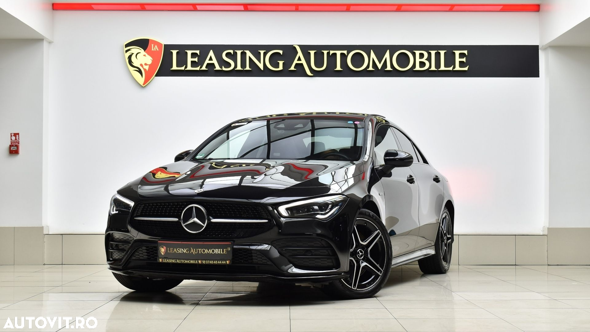 Mercedes-Benz CLA 250 e 8G-DCT AMG Line - 2