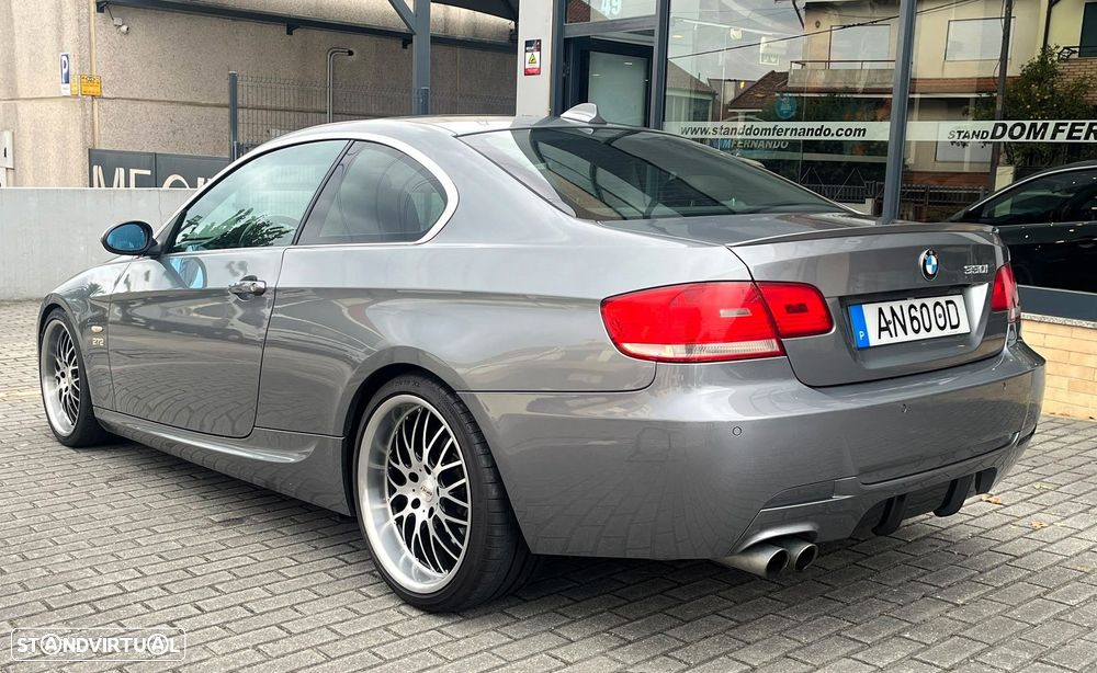 BMW 330 i - 37