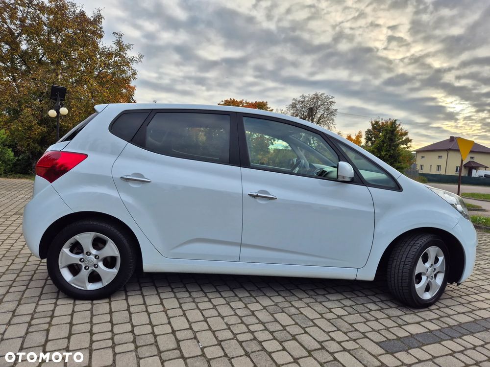 Kia Venga 1.6 CRDi 128 Dream-Team Edition - 6
