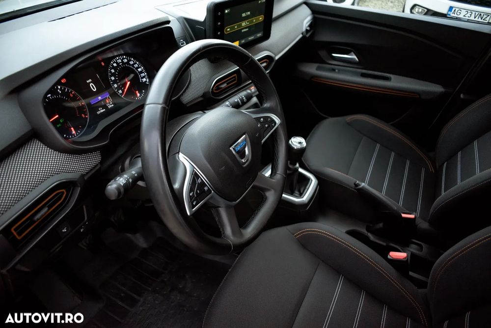 Dacia Sandero TCe 90 MT5 Comfort - 13