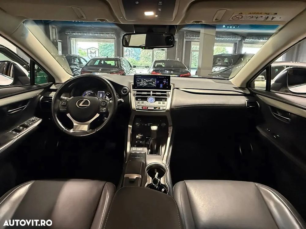 Lexus Seria NX 300h AWD Executive Plus - 2