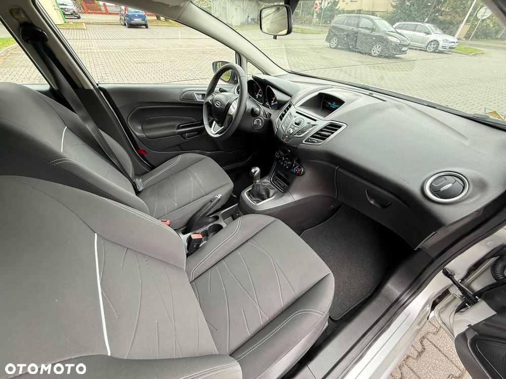 Ford Fiesta - 9
