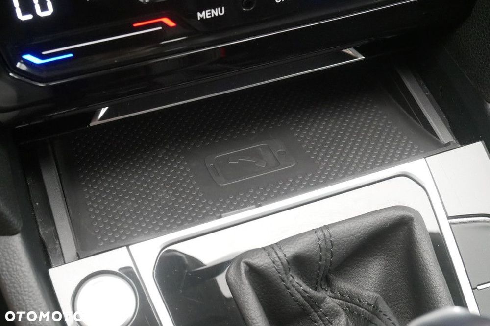 Volkswagen Arteon 2.0 TSI Elegance DSG - 24