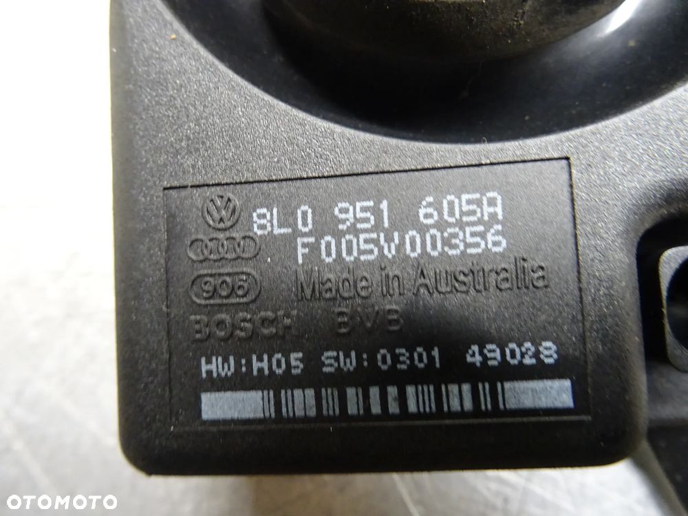 AUDI A4 B7 SEDAN 04-08 1.9TDI SYGNAŁ SYRENA ALARMU 8L0951605A - 5