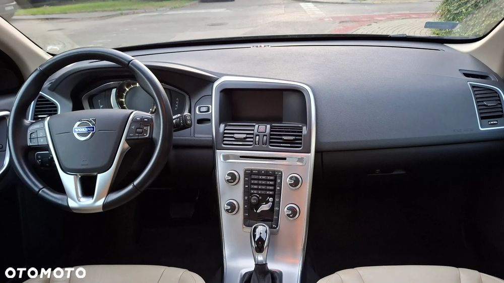 Volvo XC 60 D4 Drive-E Summum - 8