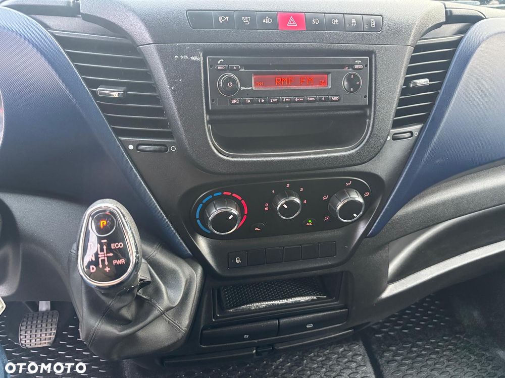 Iveco DAILY 35C18 50C15 50C17 35C14 35C15 35C17 35C18 70C17 72C15 70C18 Chłodnia Mroźnia carrier xarios 8 euro palet - 9