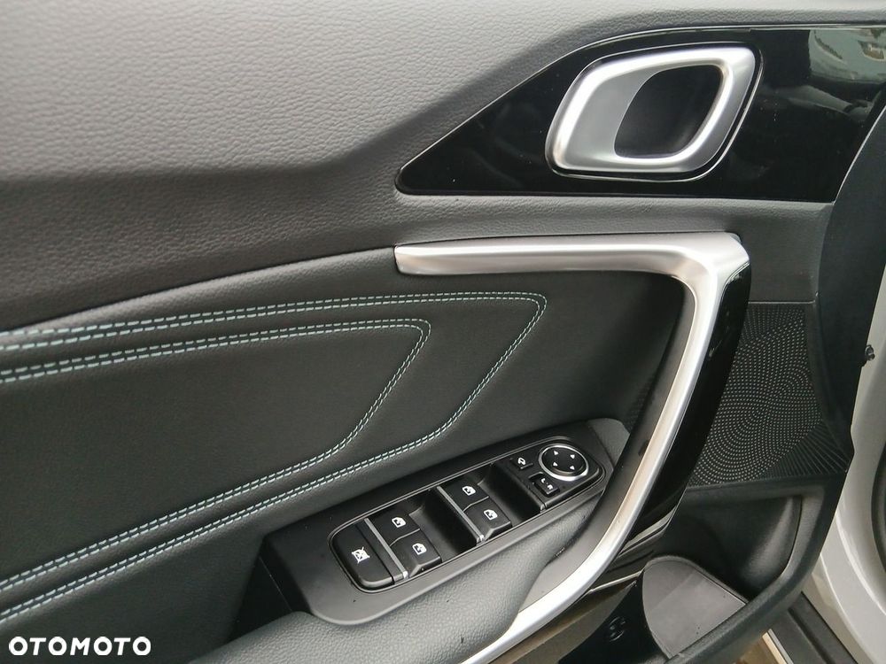 Kia XCeed 1.6 T-GDI Tribute DCT - 19