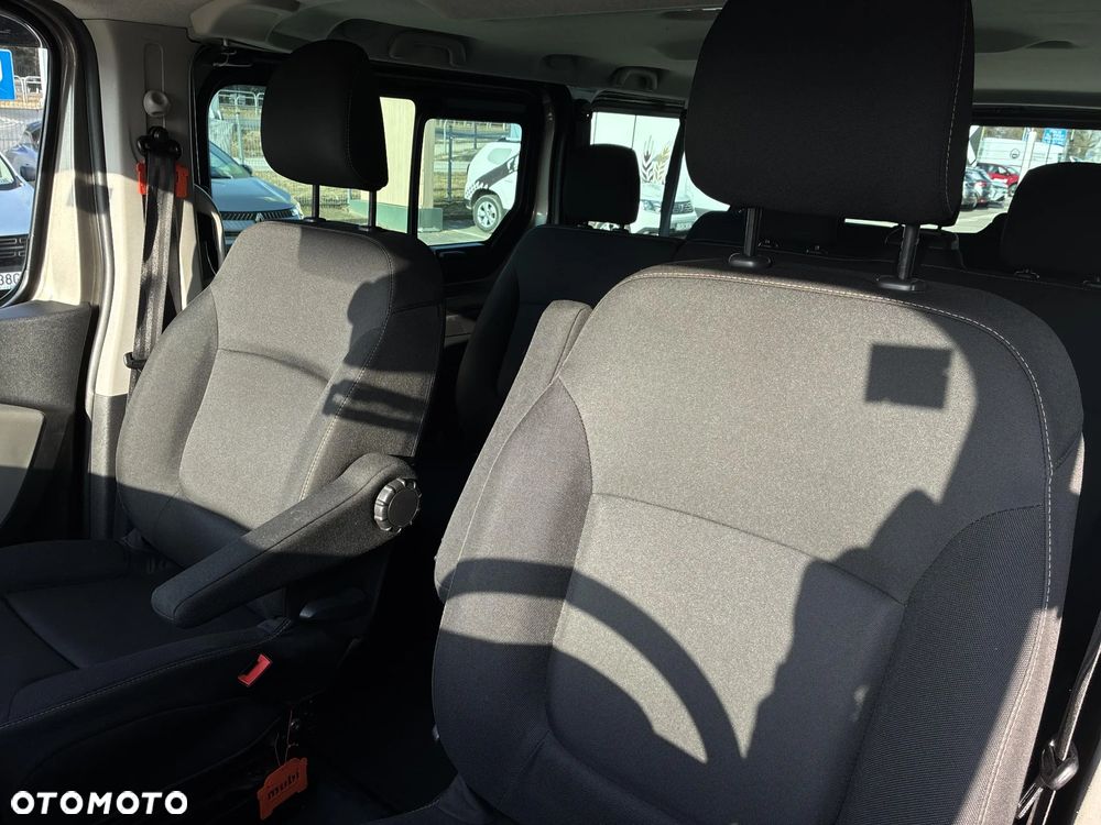 Renault Trafic Grand Passenger 3,0t Pack Clim - 11