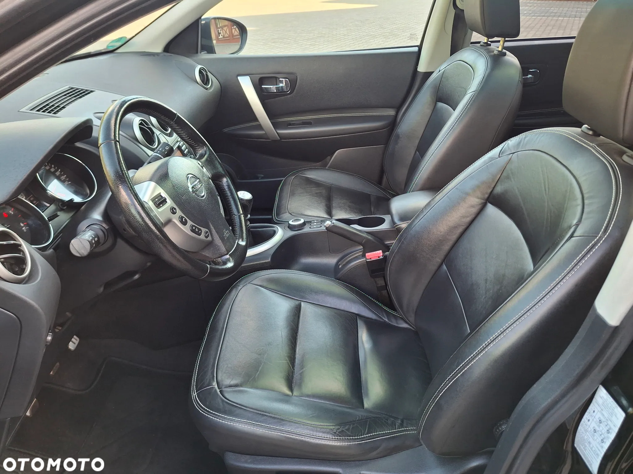 Nissan Qashqai 1.6 dCi ALL-MODE 4x4i TEKNA+ - 17