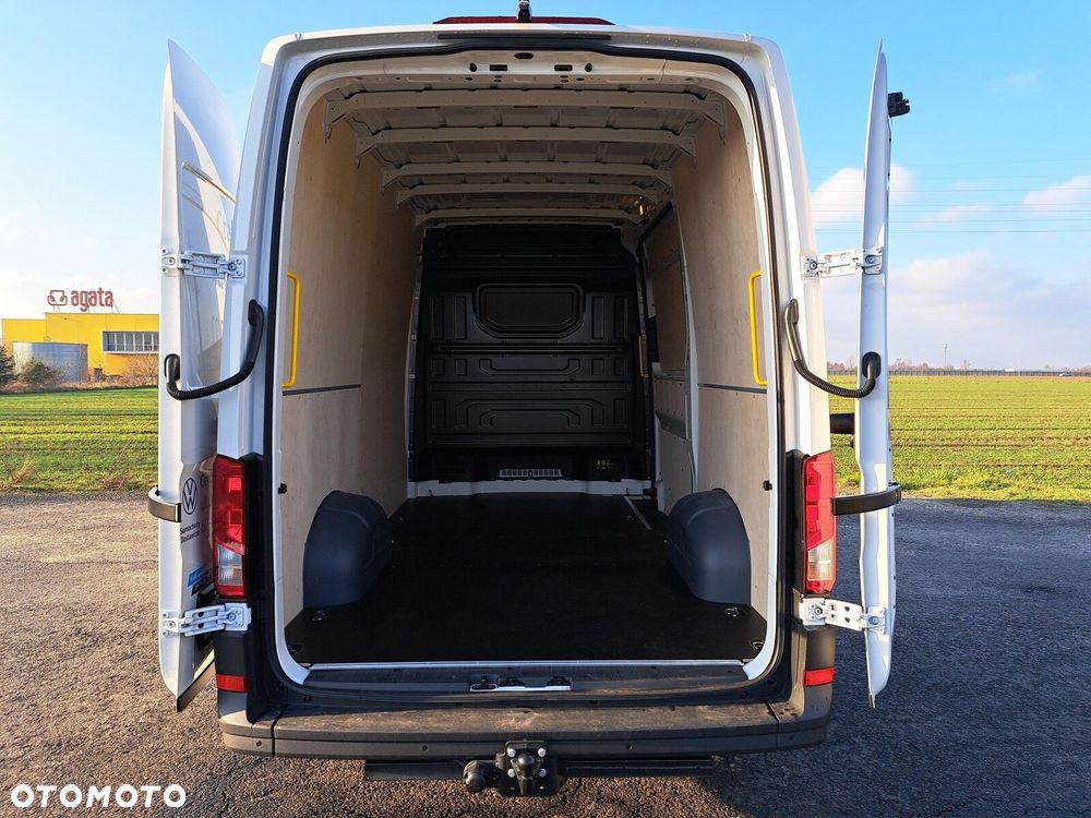 Volkswagen Crafter 35 furgon 177km Automat 3640 - 20