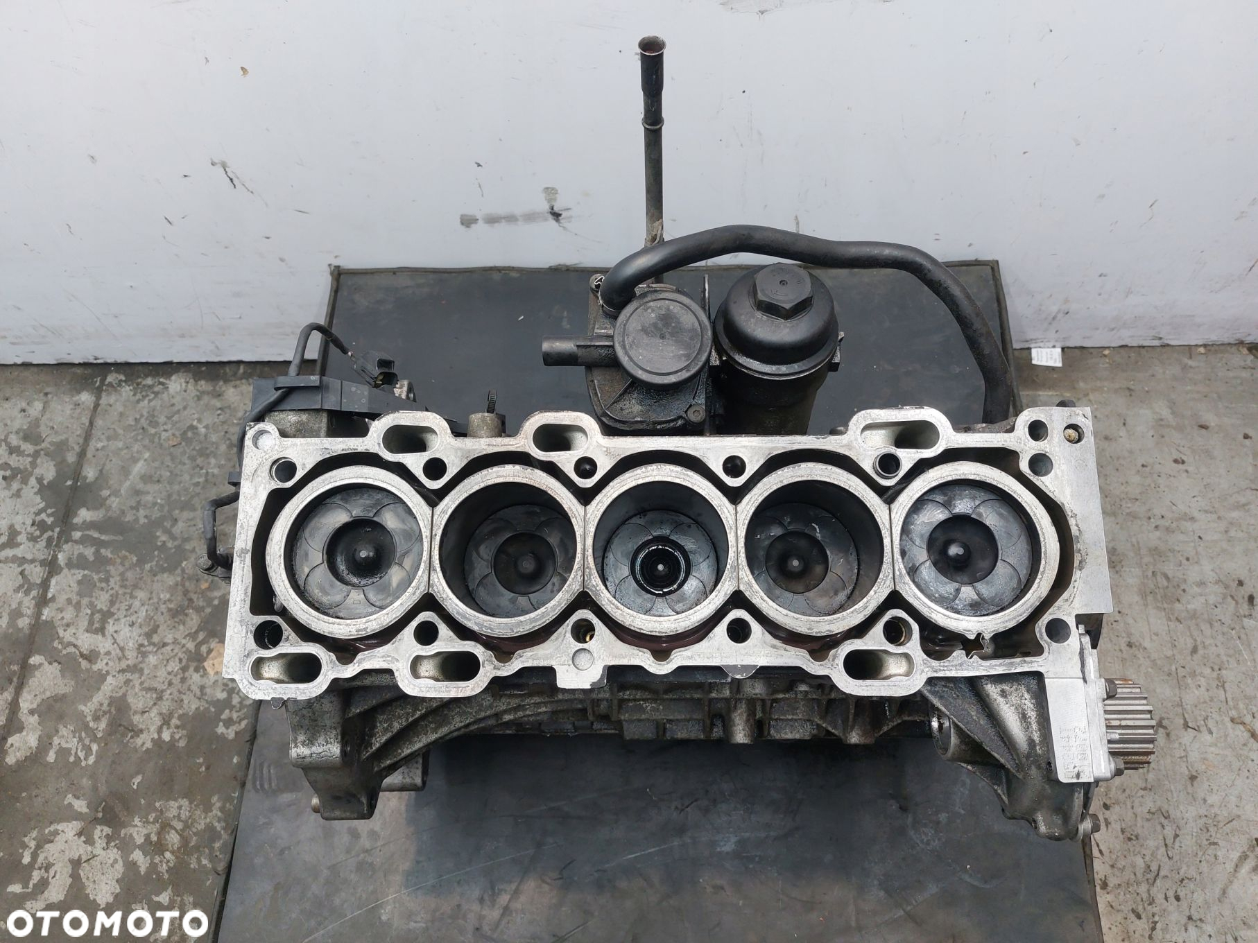 Blok silnika Volvo XC90 I V70 S80 XC70 2.4 D5 D5244T 2002- - 3
