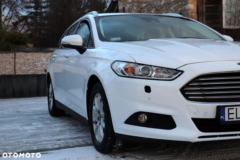 Ford Mondeo 2.0 TDCi Trend PowerShift - 4