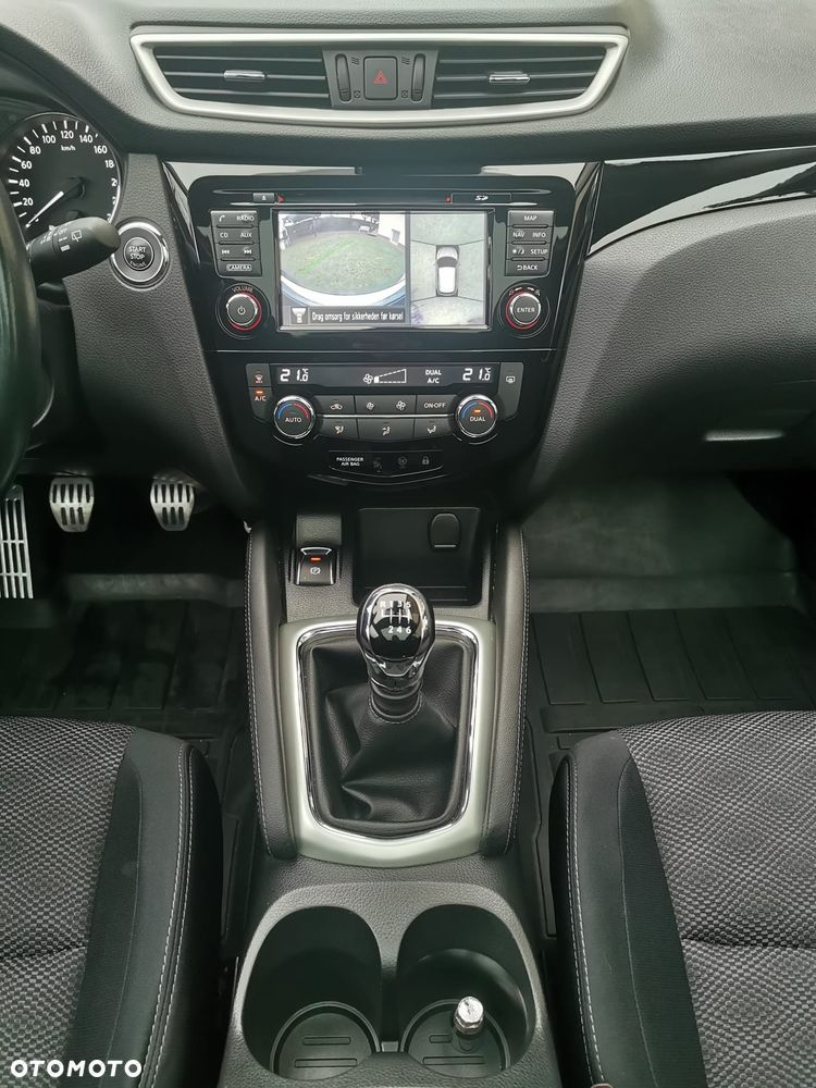 Nissan Qashqai 1.6 DIG-T Acenta - 32