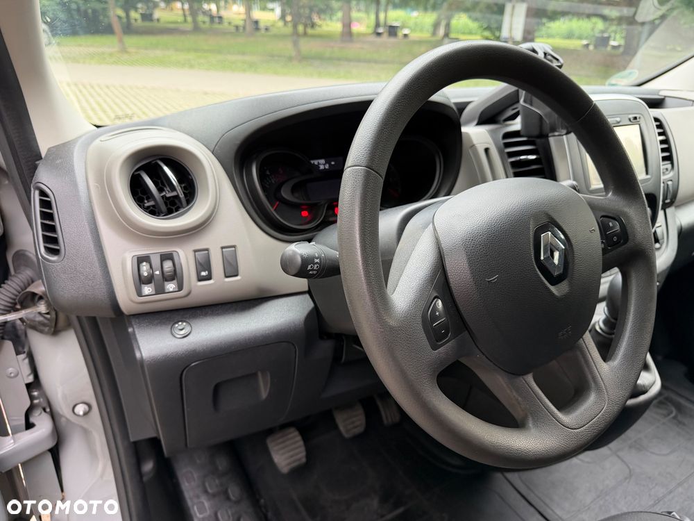 Renault Trafic - 20