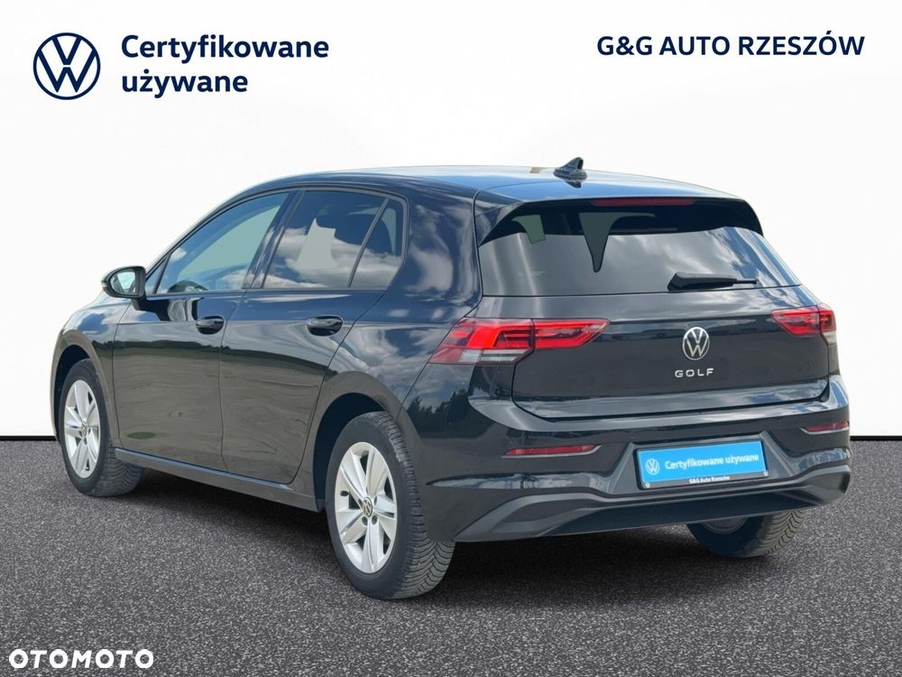 Volkswagen Golf - 5