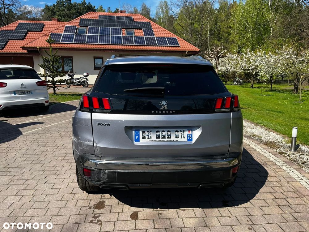 Peugeot 3008 1.2 PureTech GPF Allure S&S EAT8 - 4